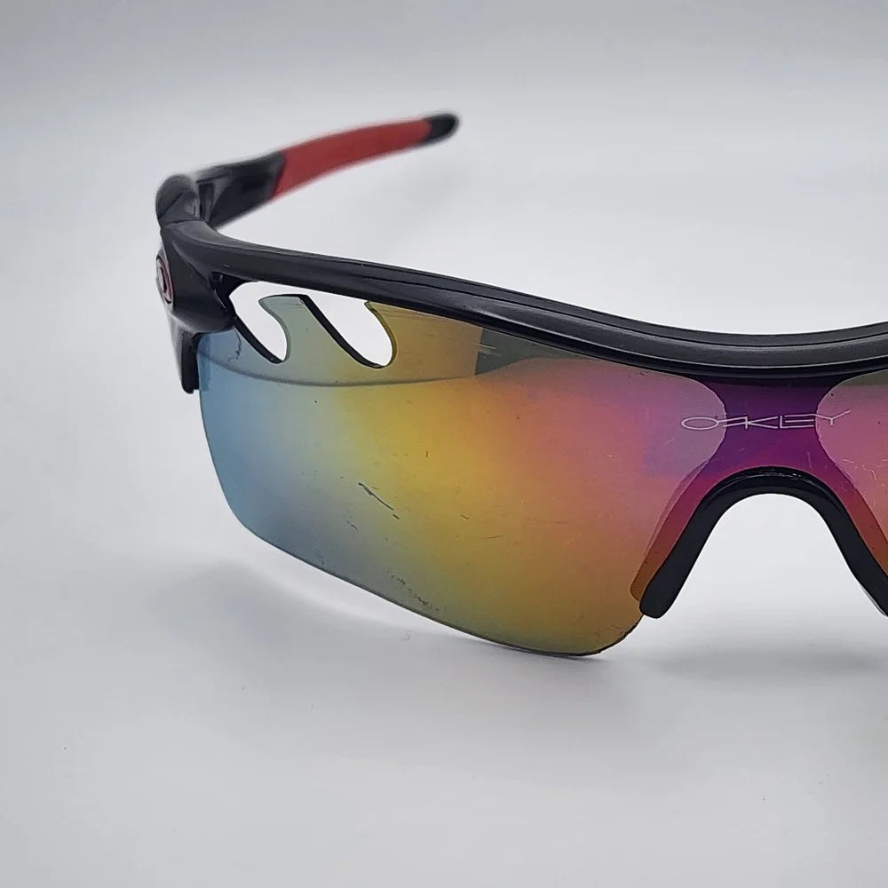 Oakley Radarlock Black & Red Sunglasses, Case, & Dust Bag